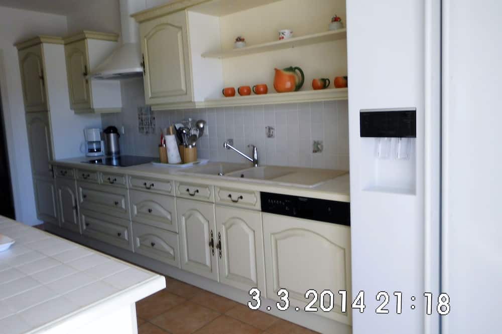 Photo of Kitchen in Saint-Bres