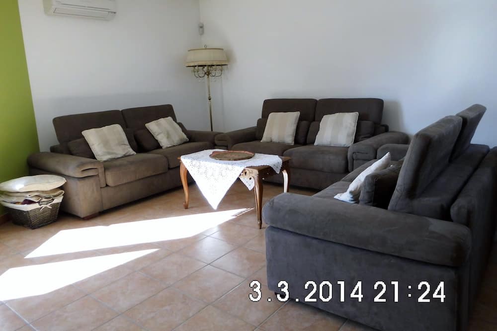 Photo of Livingroom in Saint-Bres