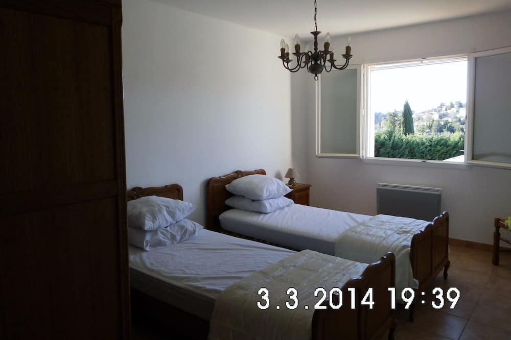 Photo of Bedroom in Saint-Bres