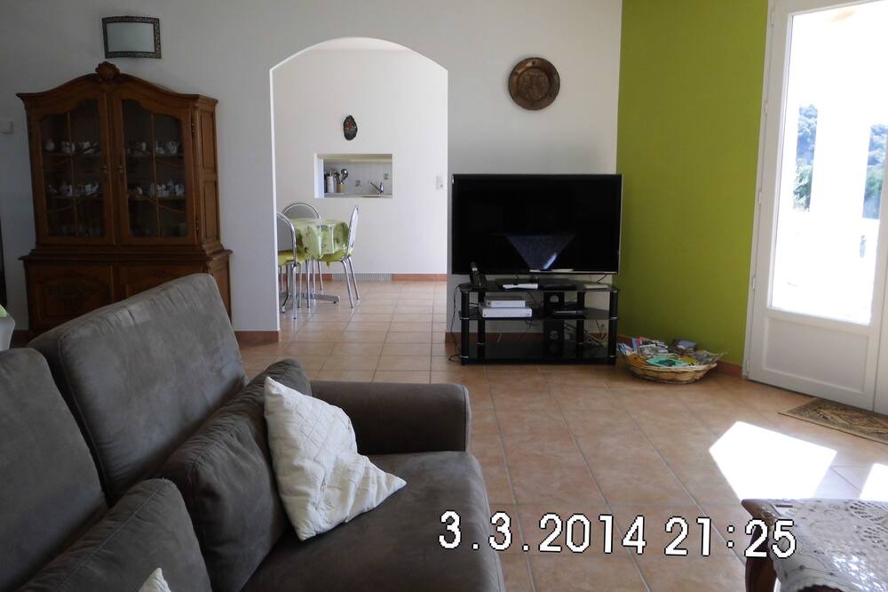 Photo of Livingroom in Saint-Bres