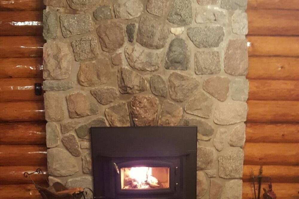 Photo of Livingroom in Sioux Narrows Nestor Falls