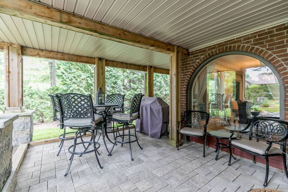 Photo of Patio Balcony in Oro-Medonte