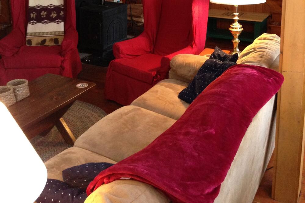 Photo of Livingroom in Fryeburg