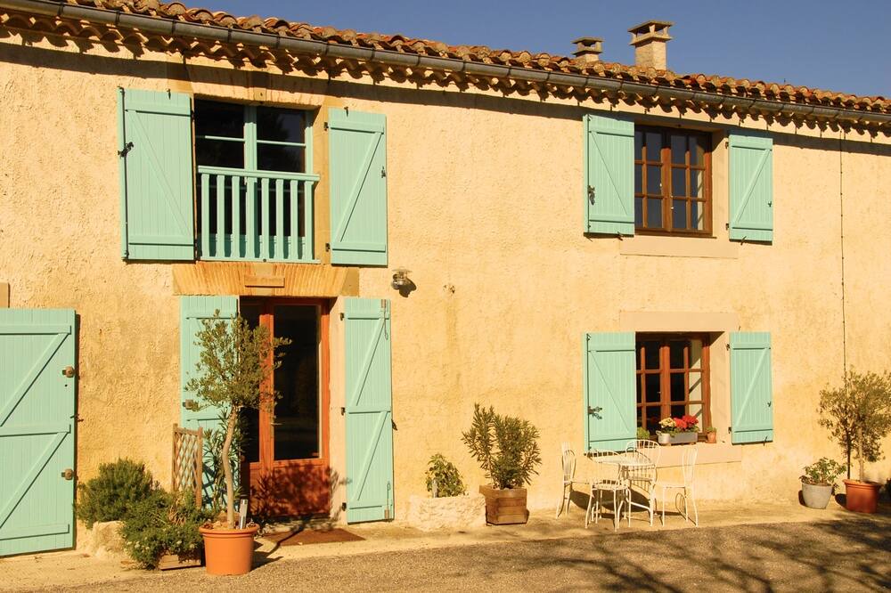 Photo of Outdoor in Villepinte