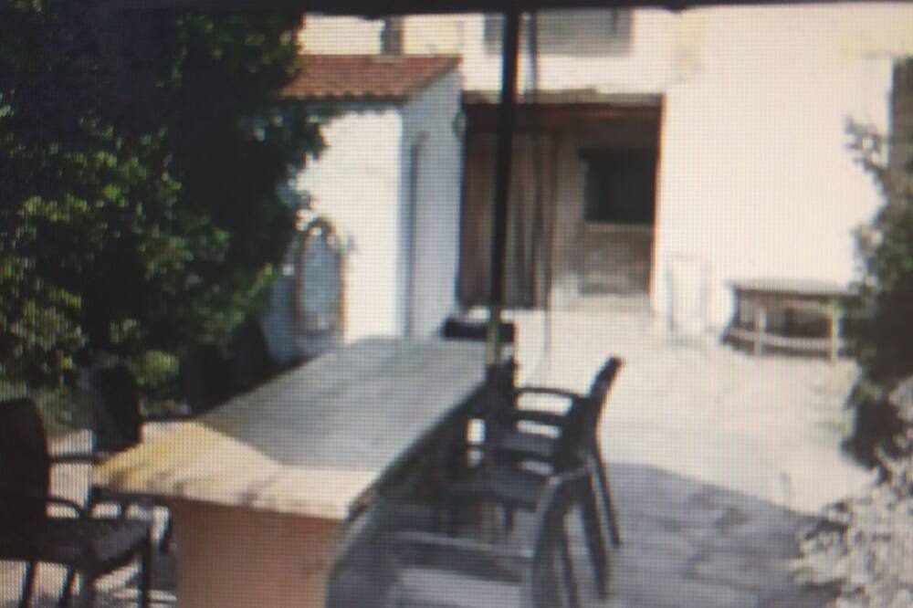 Photo of Patio Balcony in Bisimbre