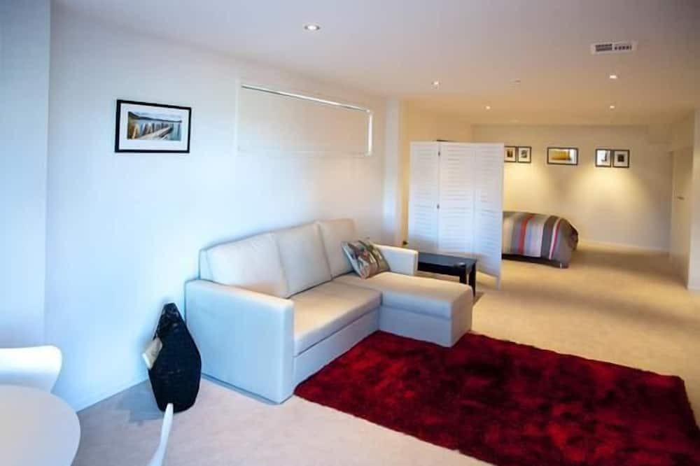 Photo of Others in Mairangi Bay