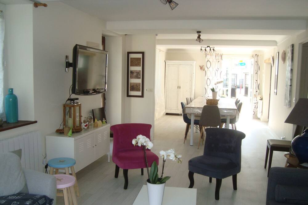 Photo of Livingroom in Vernantes