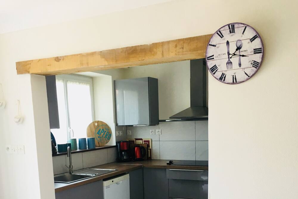 Photo of Kitchen in Vernantes