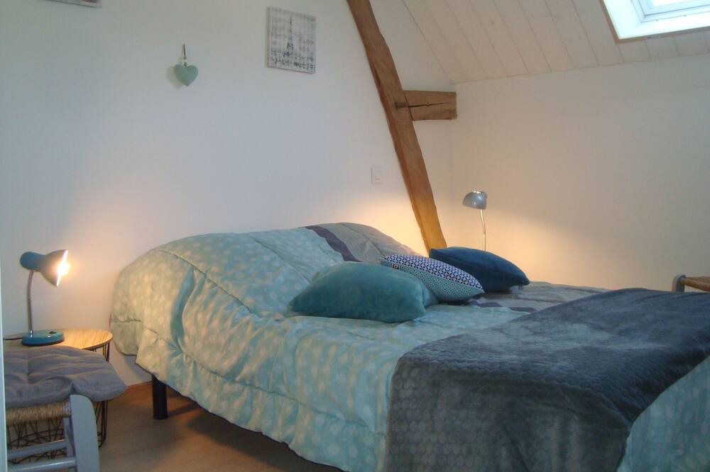 Photo of Bedroom in Vernantes