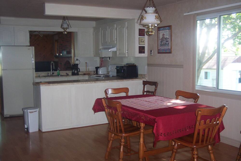Photo of Kitchen in Pointe aux Roches