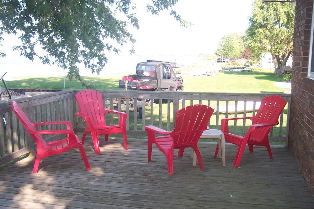 Photo of Patio Balcony in Pointe aux Roches