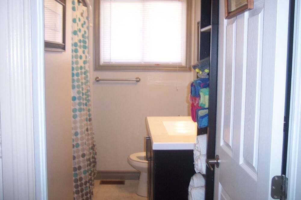 Photo of Bathroom in Pointe aux Roches
