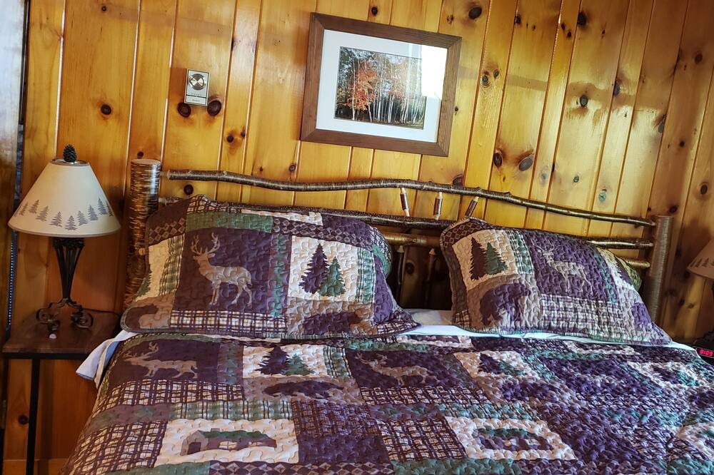 Photo of Bedroom in Saranac Lake