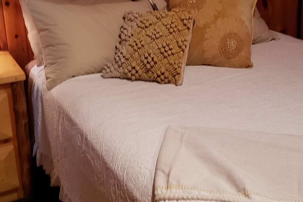 Photo of Bedroom in Saranac Lake