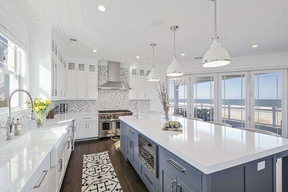 Photo of Others in Loveladies