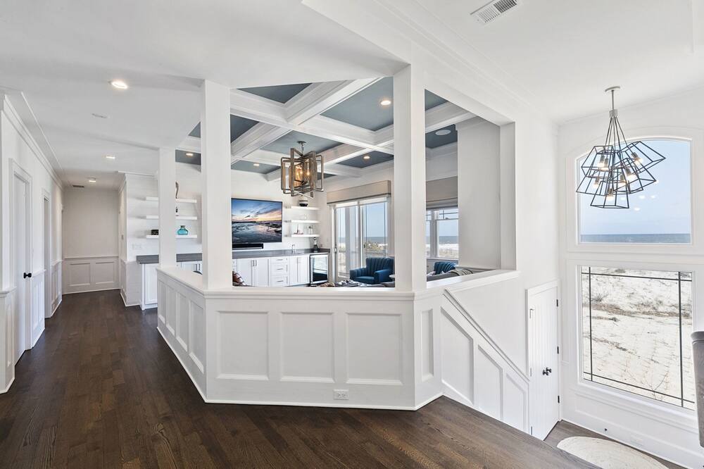 Photo of Others in Loveladies