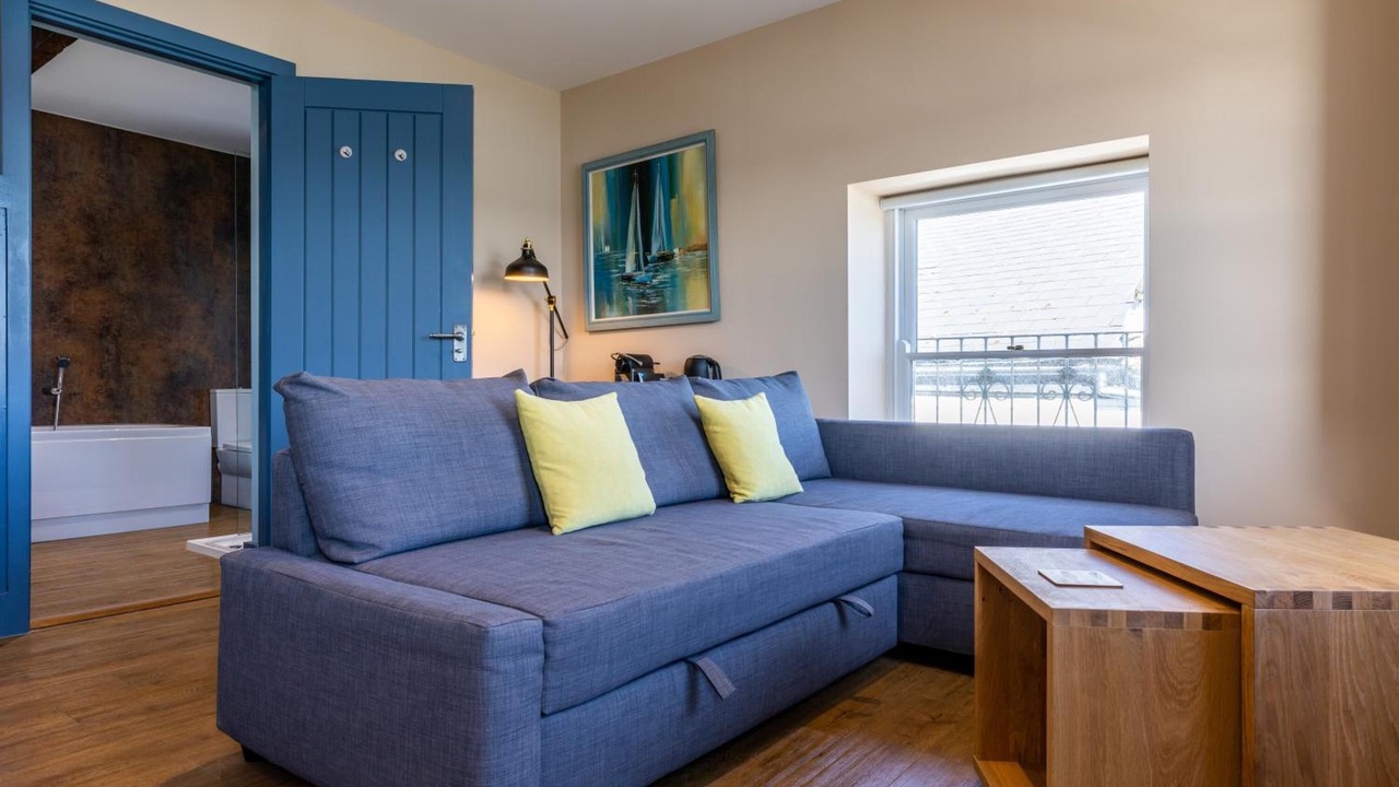 Photo of Others in Appledore