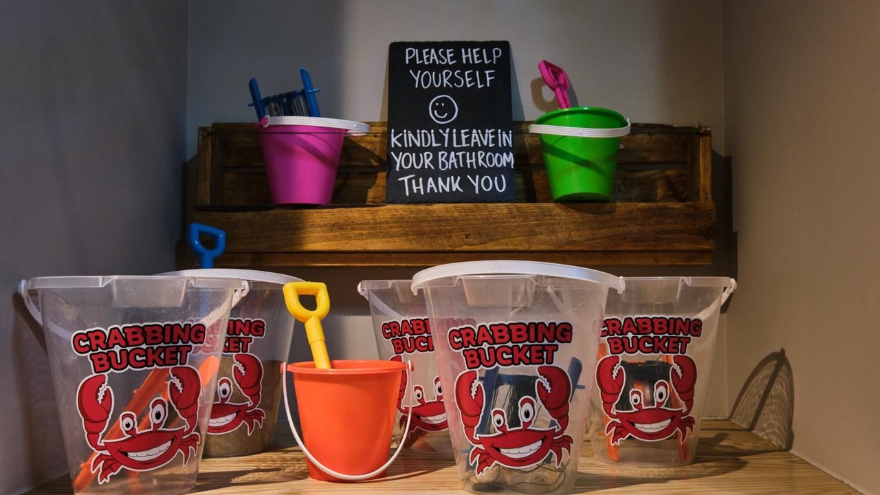 Photo of Others in Appledore