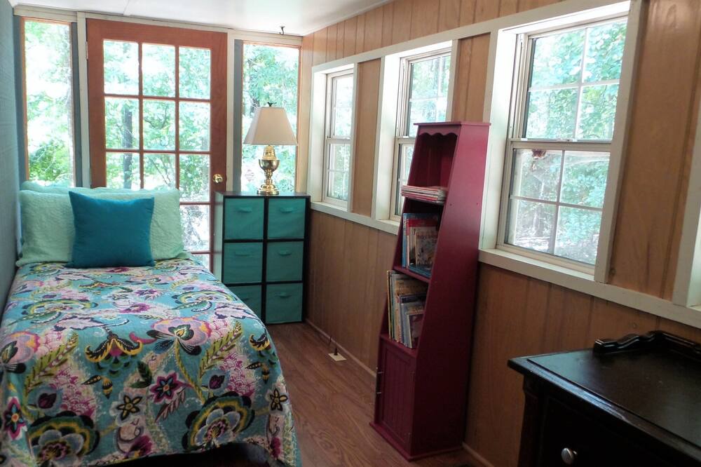 Photo of Bedroom in Bogart