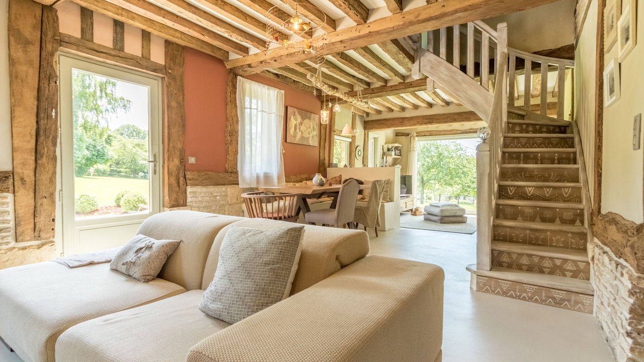 Photo of Livingroom in Cambremer