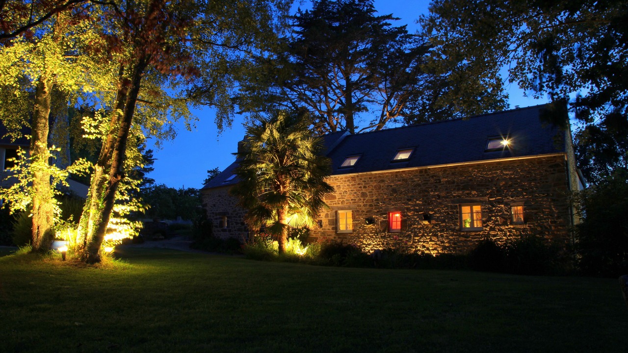 Photo of Outdoor in Hopital-Camfrout