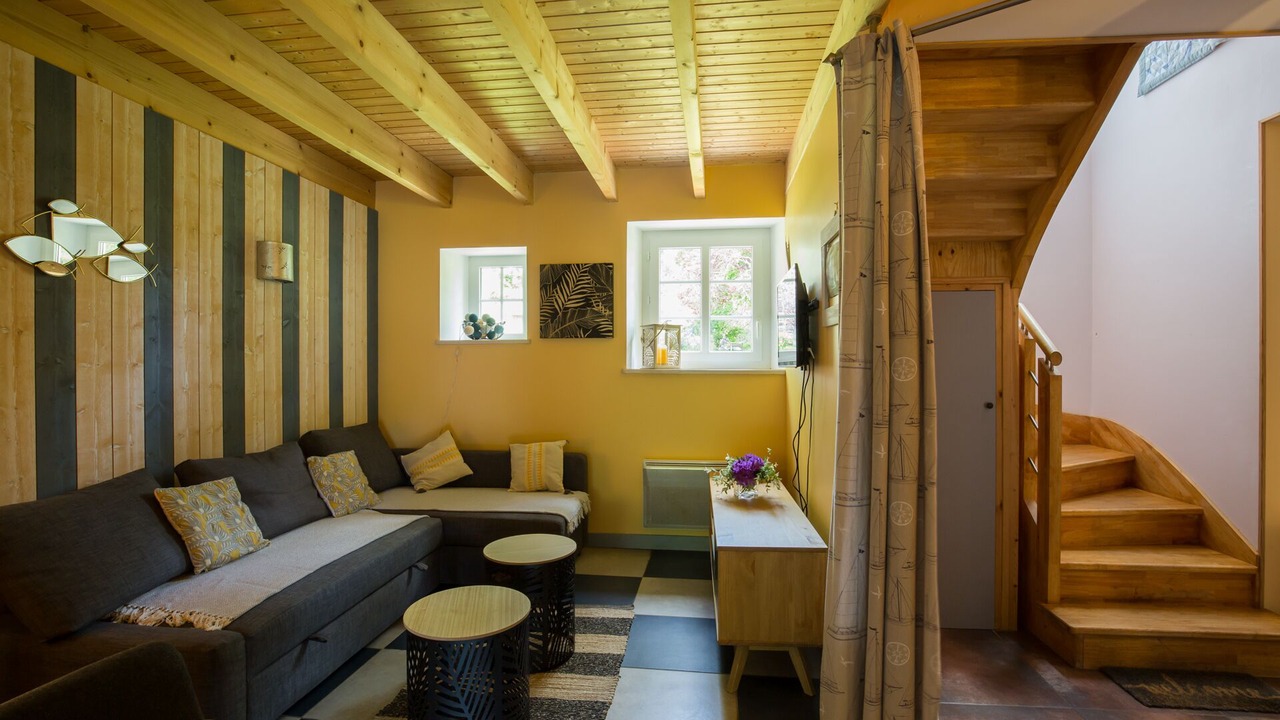 Photo of Livingroom in Hopital-Camfrout