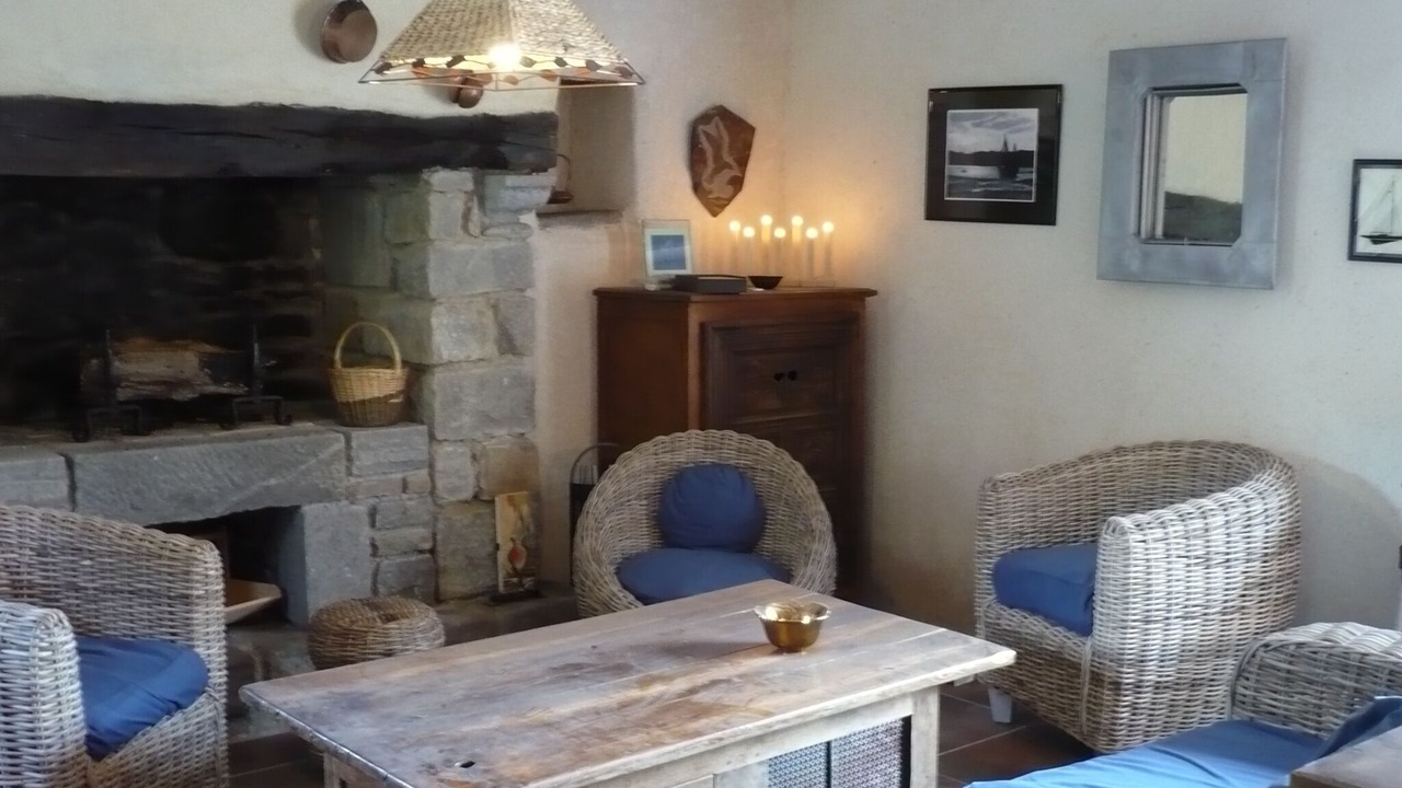 Photo of Livingroom in Hopital-Camfrout