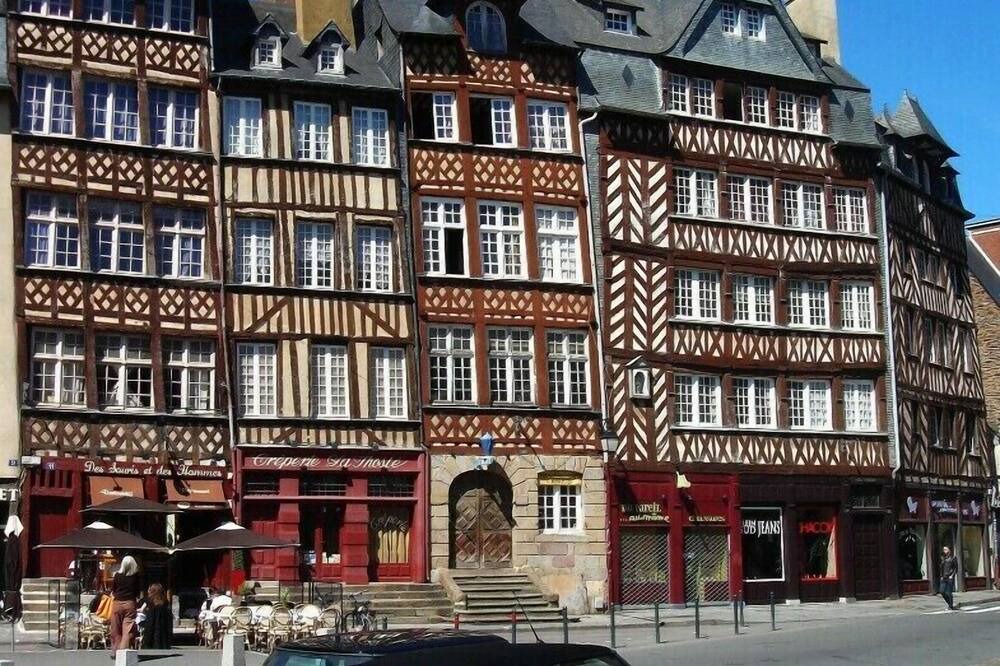 Photo of Outdoor in Romille