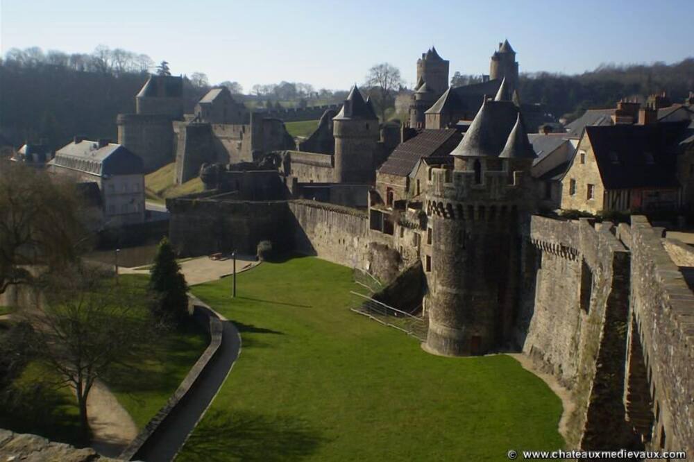 Photo of Outdoor in Romille