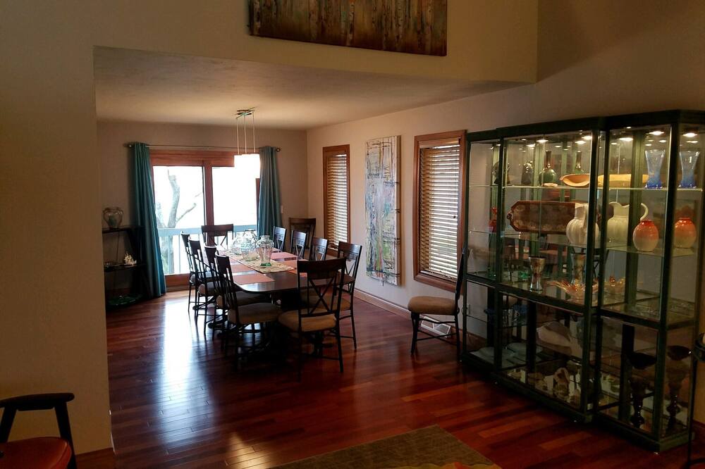 Photo of Bedroom in Green Bay
