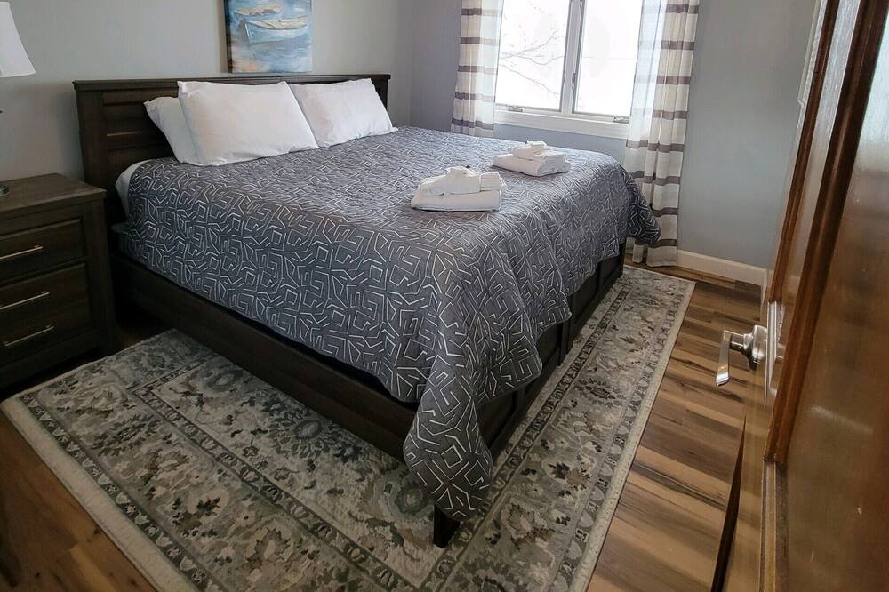 Photo of Bedroom in Green Bay