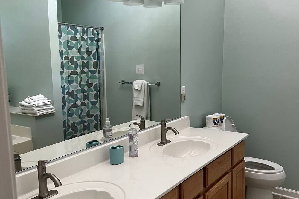 Photo of Bathroom in Cape Charles