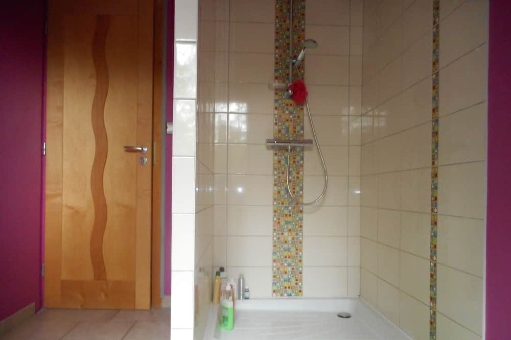 Photo of Bathroom in Charchilla