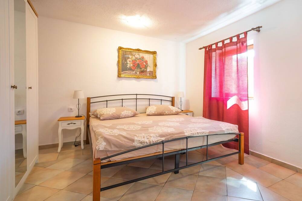 Photo of Bedroom in Vratarusa