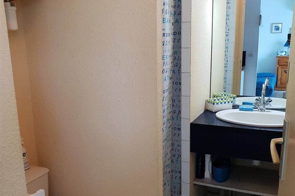 Photo of Bathroom in Latour-Bas-Elne