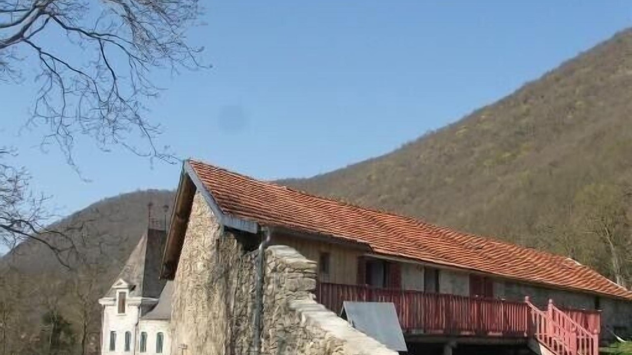 Photo of Outdoor in Luscan