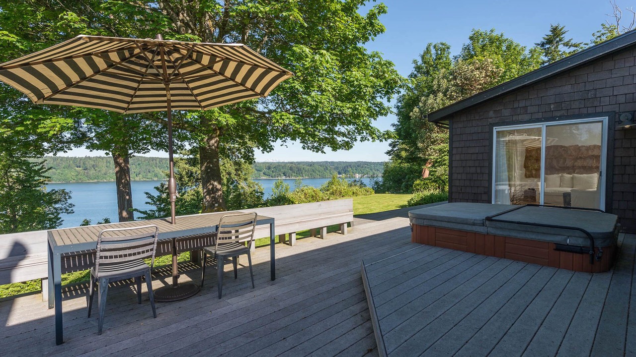 Photo of Patio Balcony in Vashon Island