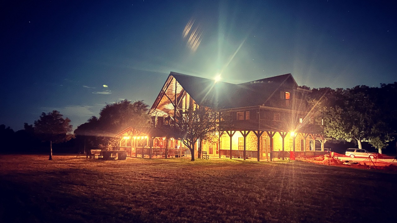 Photo of Outdoor in Quinlan