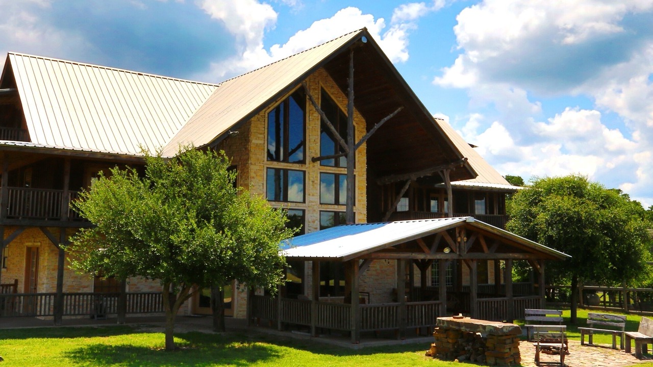 Photo of Outdoor in Quinlan
