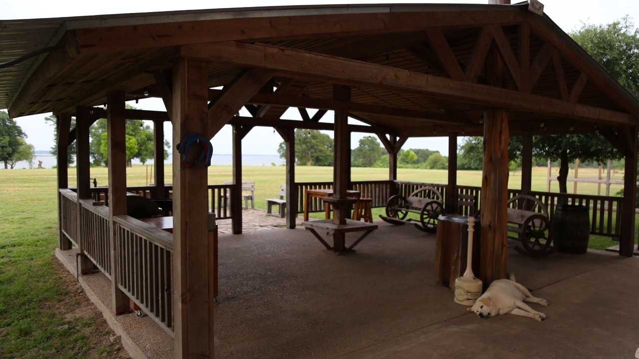 Photo of Outdoor in Quinlan