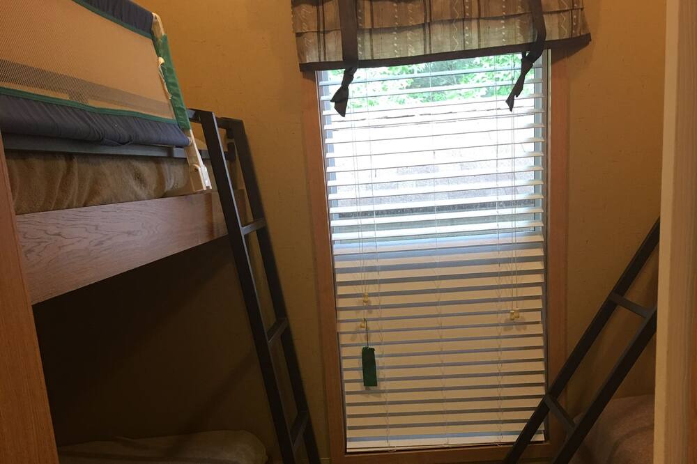 Photo of Others in Wantage