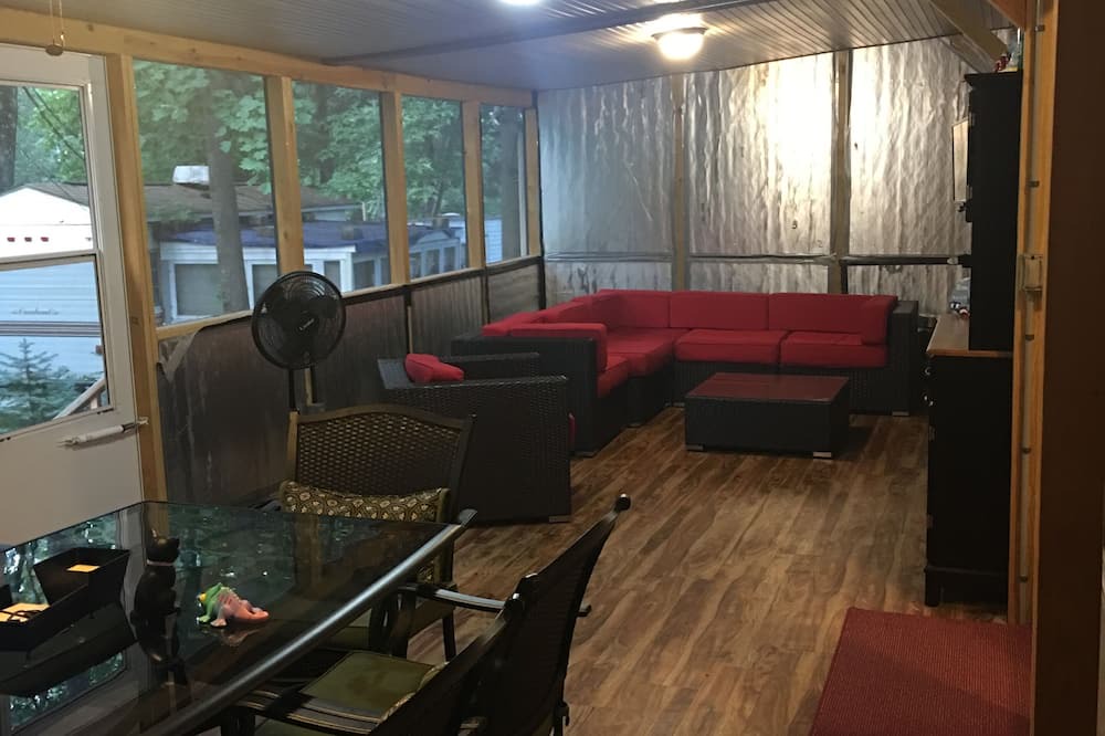 Photo of Bedroom in Wantage