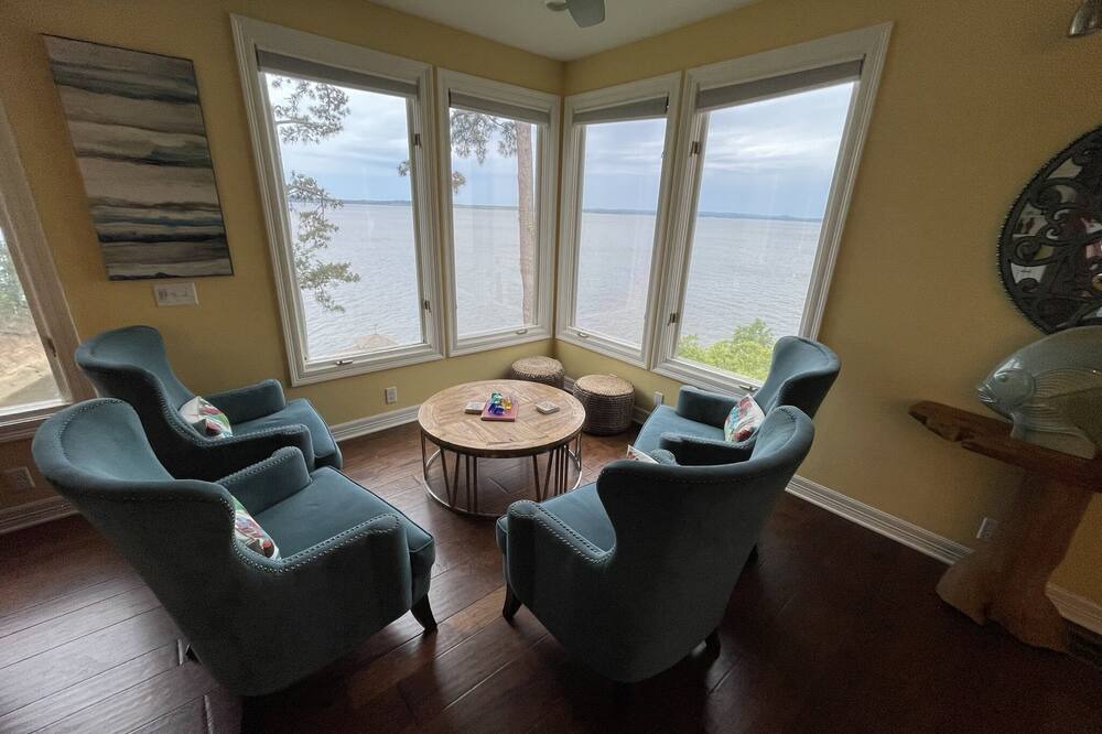 Photo of Livingroom in Negreet