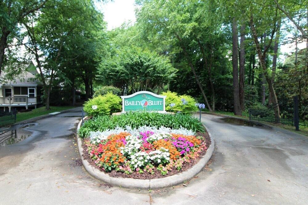 Photo of Outdoor in Negreet