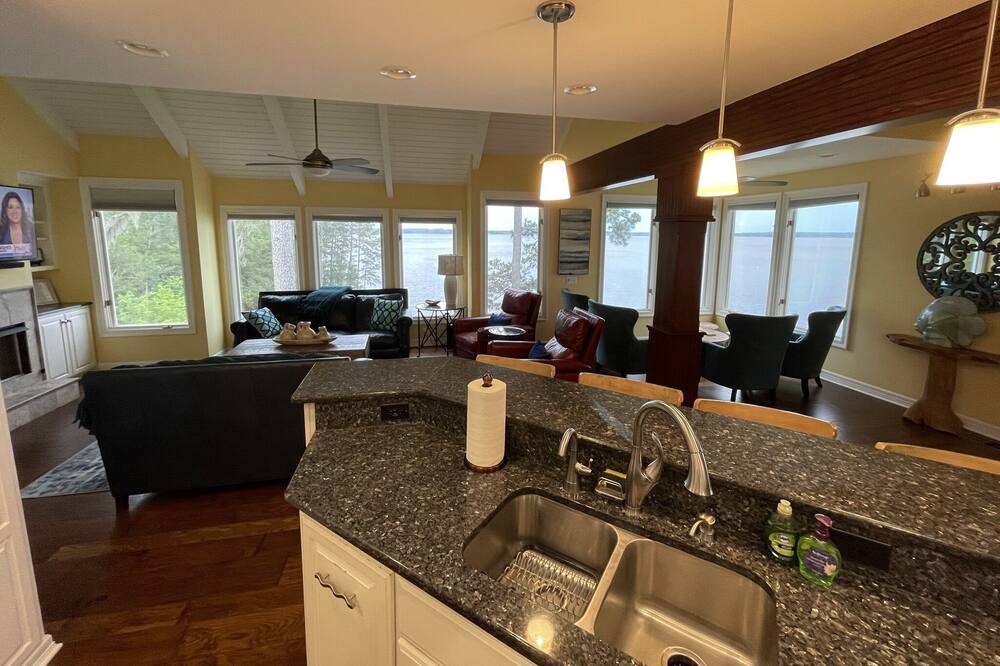 Photo of Kitchen in Negreet