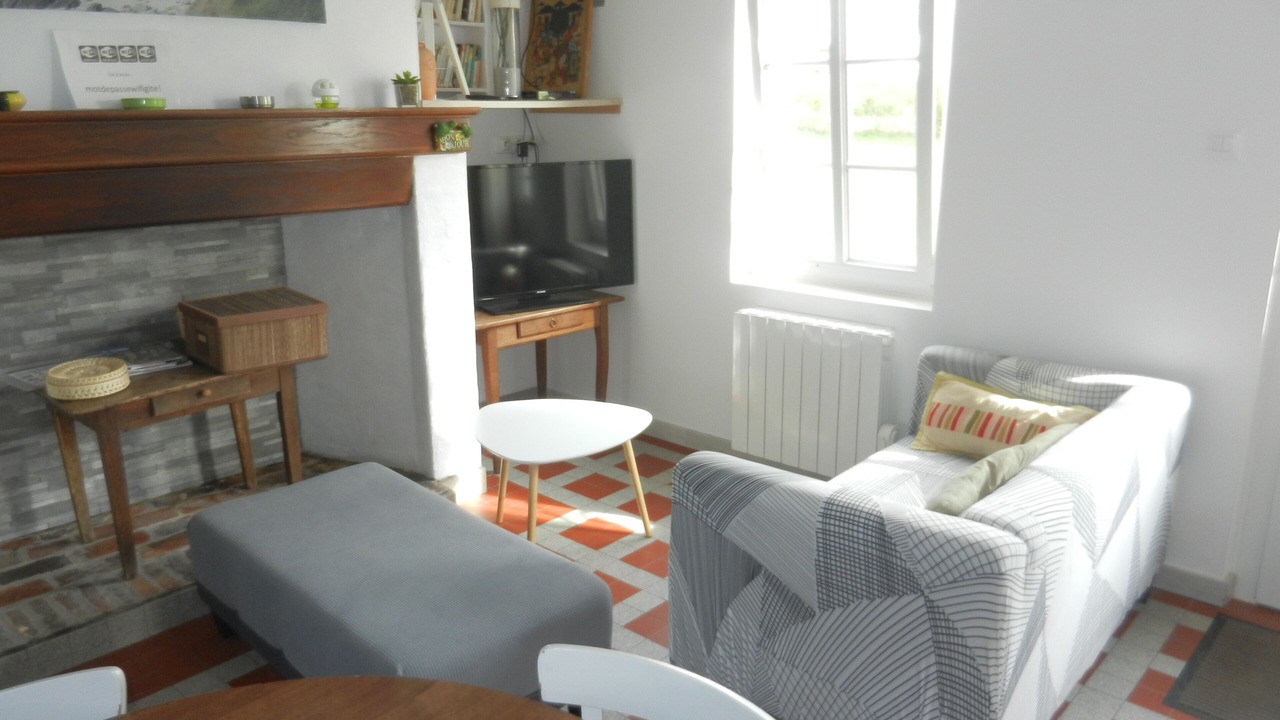 Photo of Others in Thevray