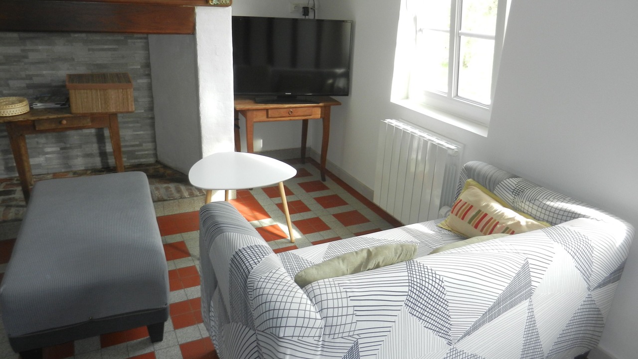 Photo of Others in Thevray