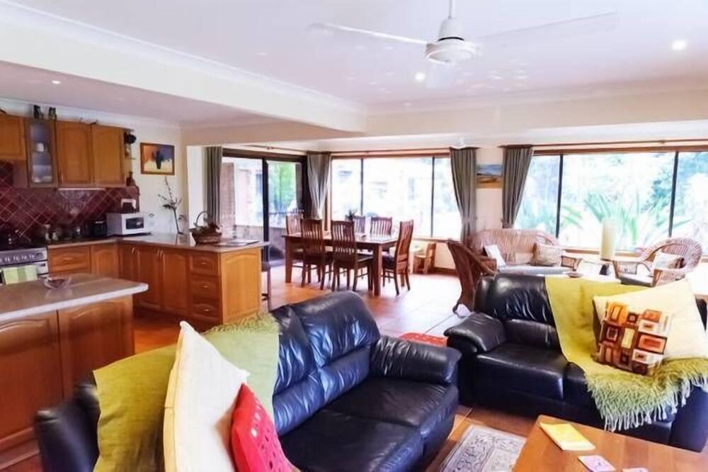 Photo of Others in Tallebudgera Valley