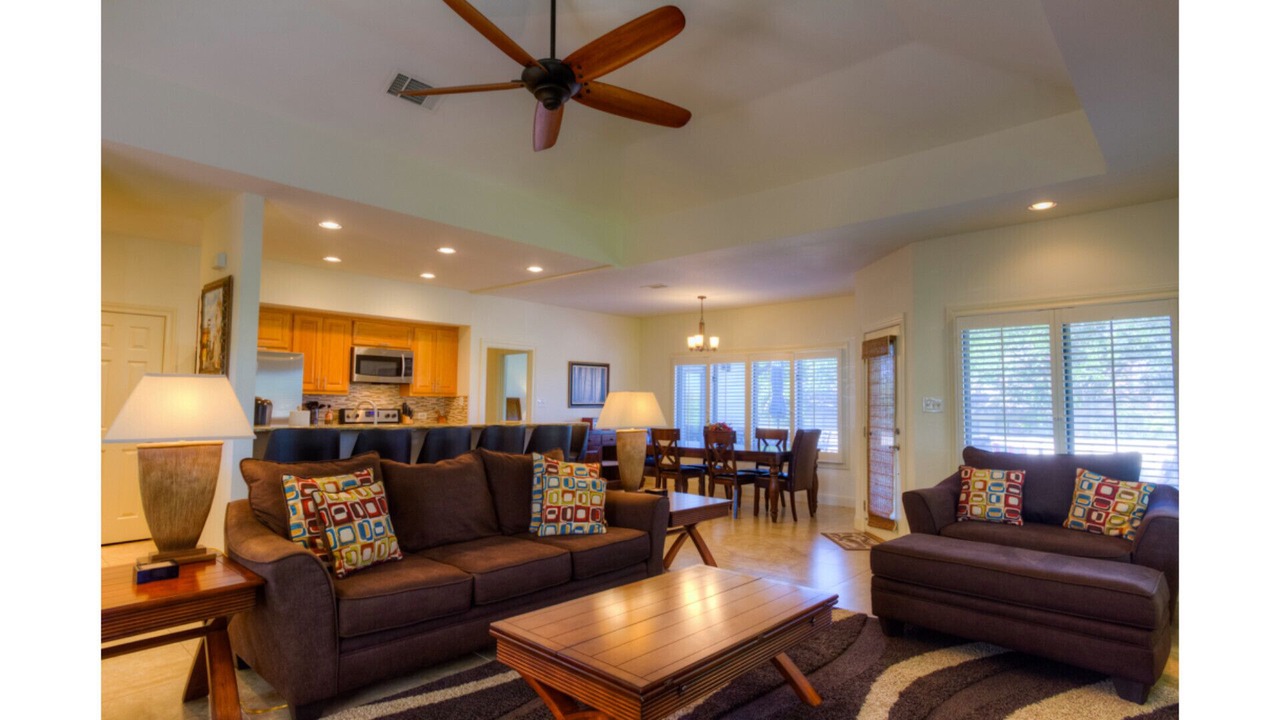 Photo of Livingroom in Barton Creek Lakeside