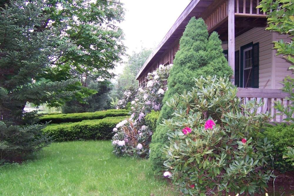 Photo of Outdoor in Lanesville